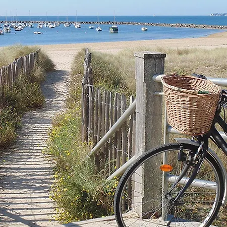 Cozy In Lyphard With Wifi