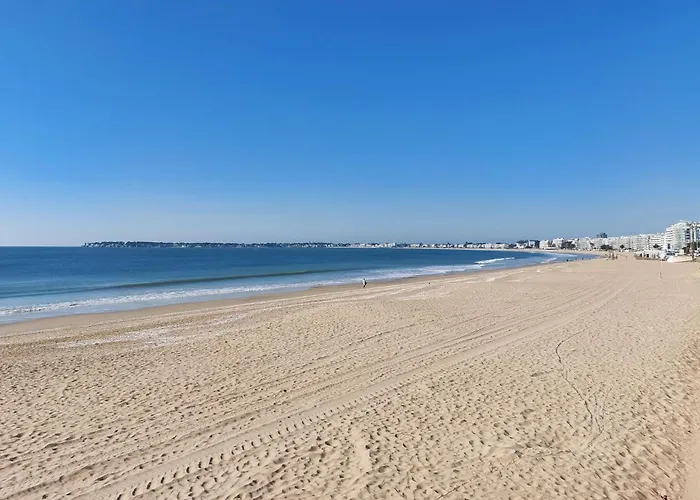 Cozy In Lyphard With Wifi Hébergement de vacances Saint-Lyphard